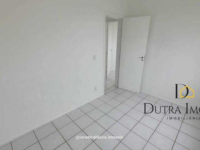 #418 - Apartamento para Venda em São José - SC - 2